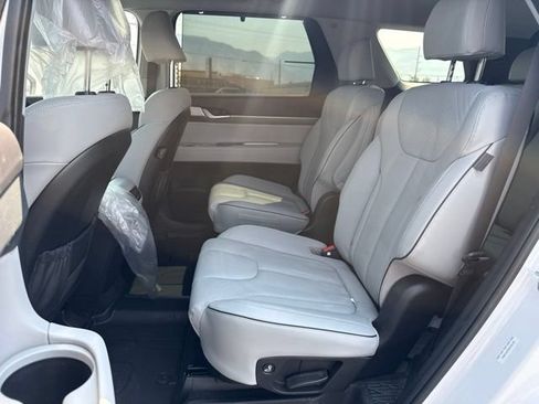 Used 2025 Hyundai Palisade SEL AWD/4WD image 19