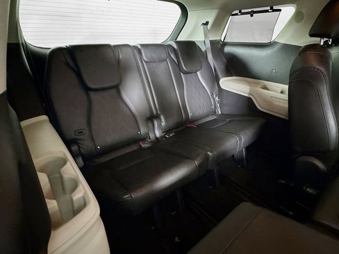 Used 2022 Kia Carnival SX FWD image 28