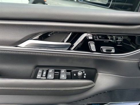 New 2024 Jeep Grand Wagoneer Series II w/ Quick Order Packagew 28T image 10