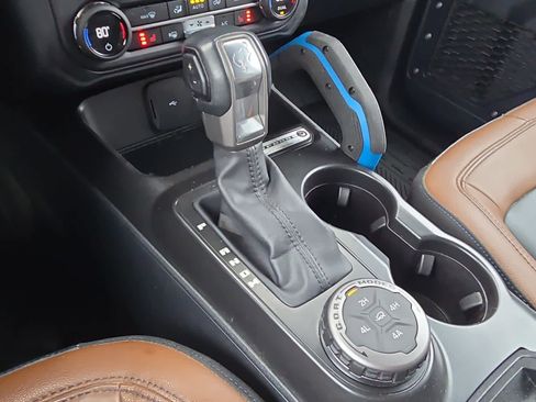 Used 2023 Ford Bronco Outer Banks image 12