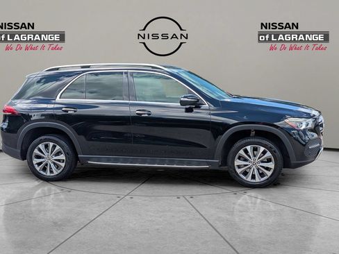 Used 2020 Mercedes-Benz GLE 350 4MATIC w/ Parking Assist Package image 4