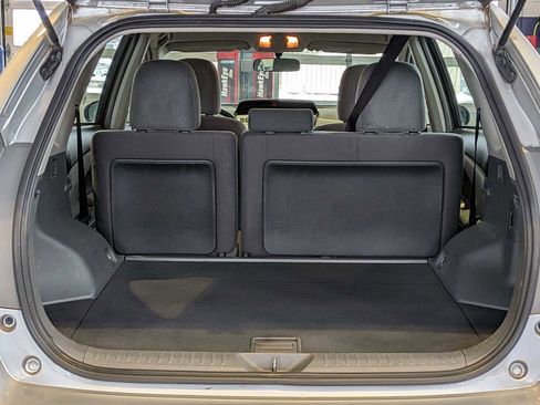 Used 2014 Toyota Prius V Two image 31