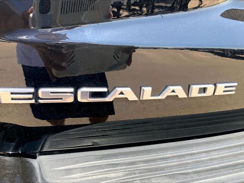 Used 2023 Cadillac Escalade Sport Platinum AWD/4WD image 33