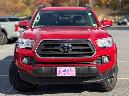 Used 2022 Toyota Tacoma SR5 image 2