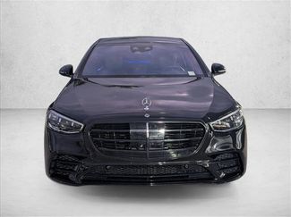 Used 2022 Mercedes-Benz S 580 4MATIC Sedan video 2