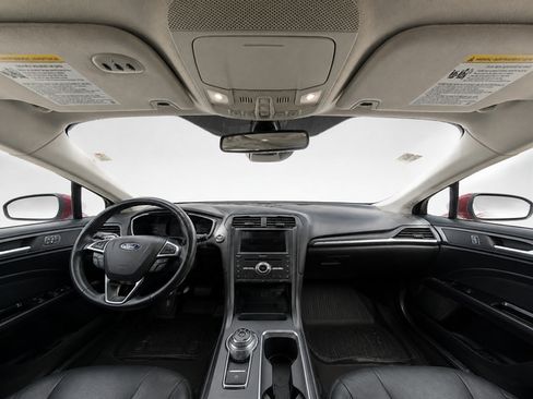 Certified 2019 Ford Fusion Titanium FWD image 23