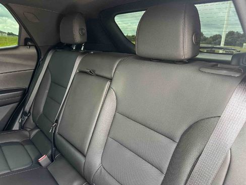 Used 2024 Chevrolet TrailBlazer RS w/ Convenience Package FWD image 19