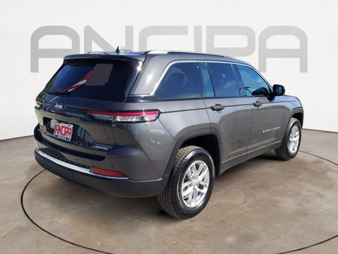 New 2026 Jeep Grand Cherokee Laredo X RWD image 10