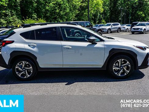 Used 2025 Subaru Crosstrek 2.0i Premium AWD/4WD image 9