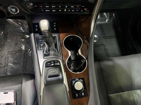 Used 2018 Lexus RX 350 AWD w/ Premium Package image 24