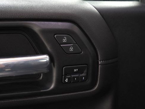 Used 2021 GMC Sierra 2500 Denali w/ Denali Ultimate Package image 19