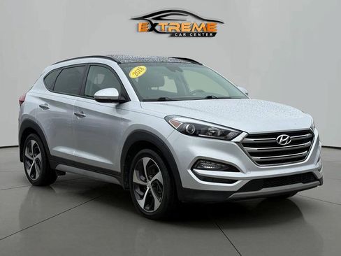 Used 2018 Hyundai Tucson Limited w/ Ultimate Package 02 FWD image 8