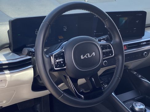 Certified 2025 Kia Sorento EX AWD/4WD image 20