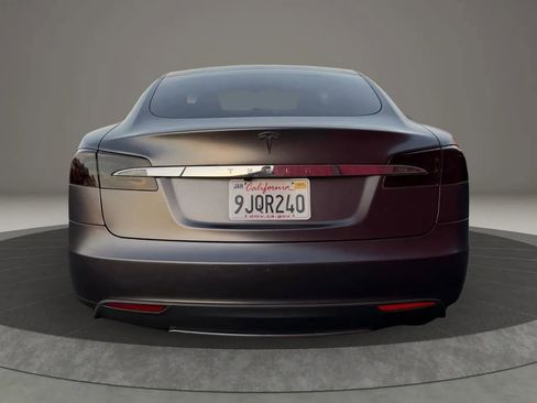 Used 2014 Tesla Model S 60 image 7
