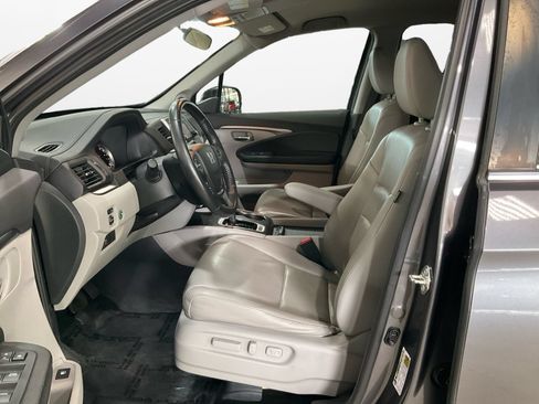 Used 2017 Honda Ridgeline RTL image 9
