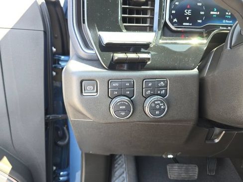 Used 2024 Chevrolet Silverado 2500 High Country w/ Technology Package AWD/4WD image 25