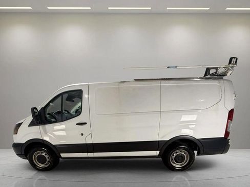 Used 2018 Ford Transit 150 130 Low Roof image 12