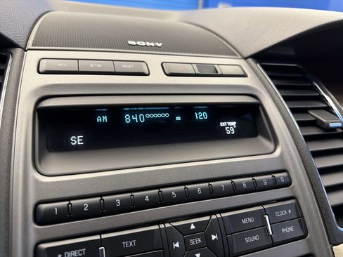 Used 2012 Ford Taurus SEL image 19