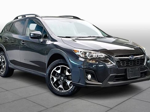 Used 2019 Subaru Crosstrek 2.0i Premium image 3