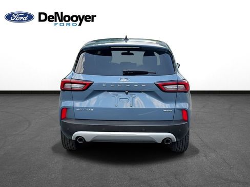 Used 2023 Ford Escape Active w/ Tech Pack #2 AWD/4WD image 7