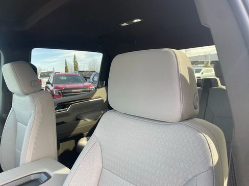 New 2026 GMC Sierra 1500 SLE w/ X31 Off-Road Package AWD/4WD image 23