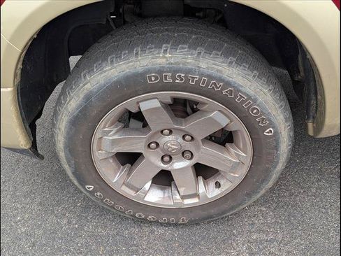 Used 2011 RAM 1500 Laramie Longhorn AWD/4WD image 10