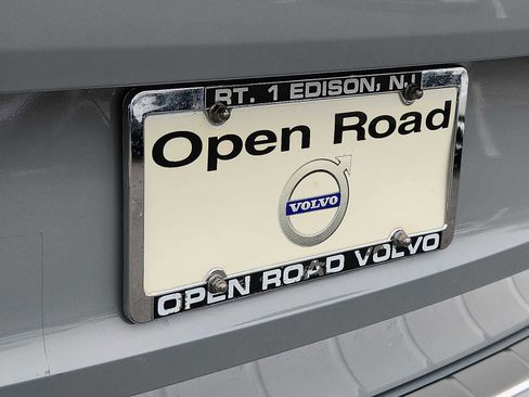 Used 2025 Volvo XC60 T8 Plus w/ Protection Package Premier image 30