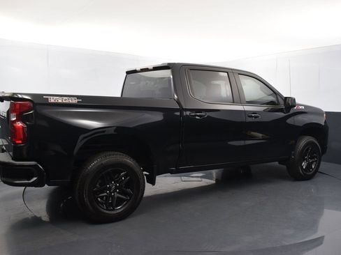 Used 2022 Chevrolet Silverado 1500 LT Trail Boss image 4