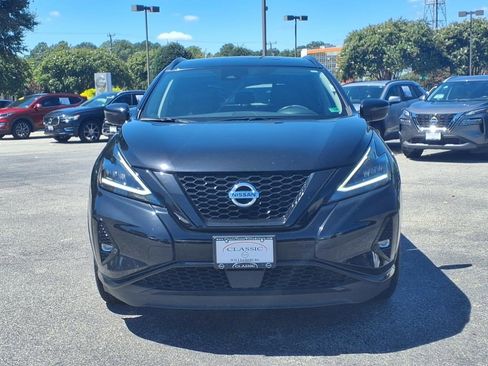 Used 2022 Nissan Murano SV w/ SV Midnight Edition Package image 2