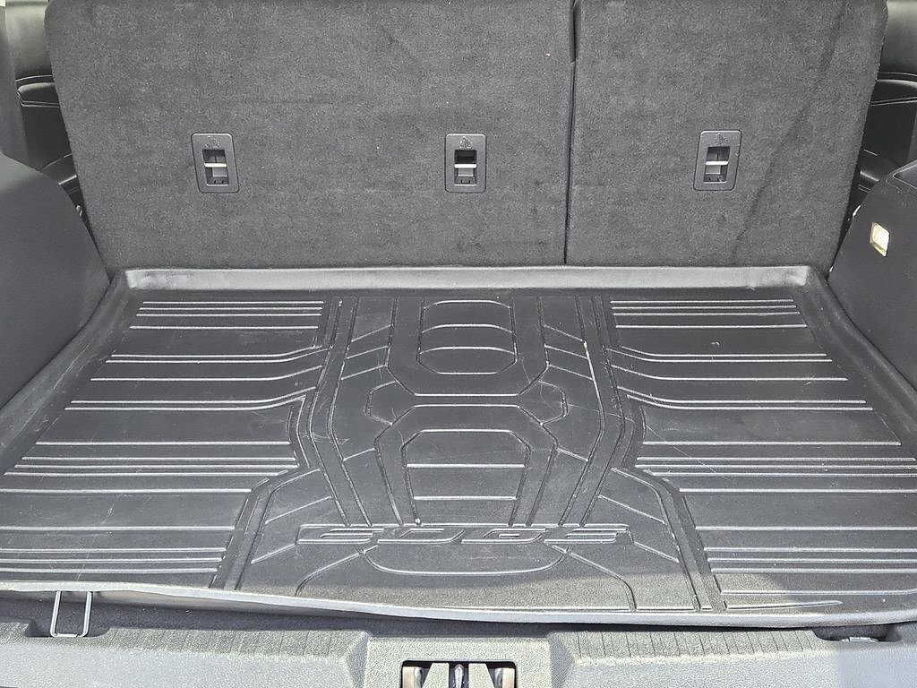 Used 2023 Ford Edge Titanium w/ Cargo Accessory Package AWD/4WD image 23