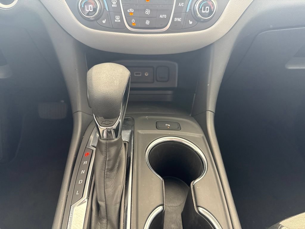 Used 2024 Chevrolet Equinox LT FWD image 23