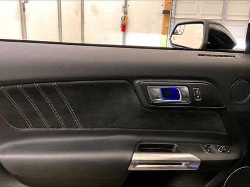 Used 2018 Ford Mustang GT Premium w/ GT Performance Package image 22