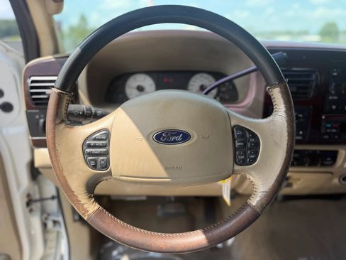 Used 2005 Ford F250 XL AWD/4WD image 23