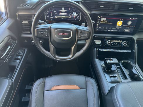 Certified 2023 GMC Sierra 1500 AT4 w/ AT4 Premium Package AWD/4WD image 18