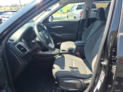 Certified 2021 Kia Seltos LX AWD/4WD image 14