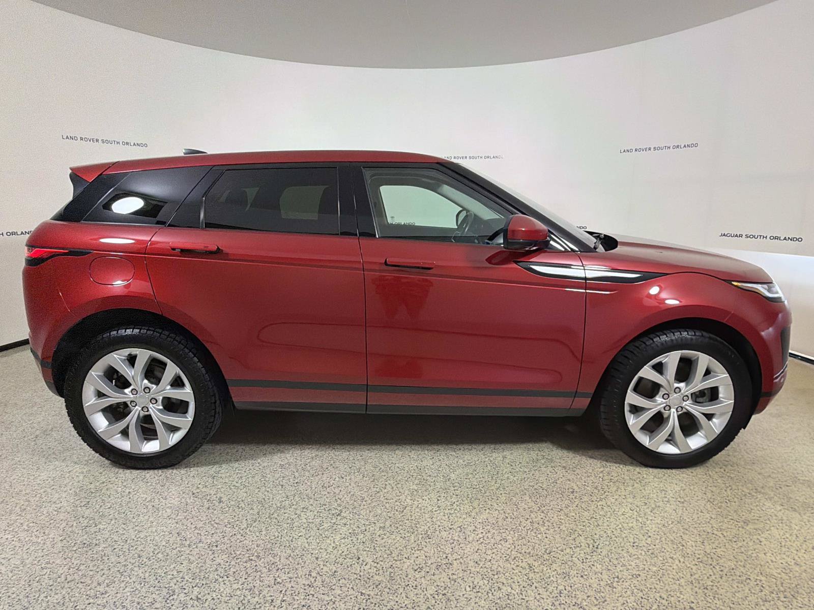 Used 2022 Land Rover Range Rover Evoque SE AWD/4WD image 6
