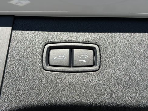 Certified 2026 Porsche Cayenne AWD/4WD image 13