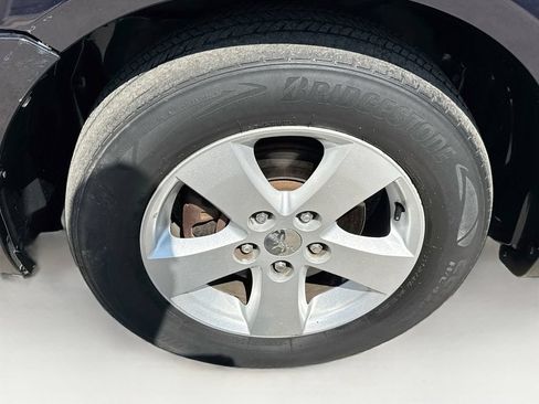Used 2011 Dodge Journey Mainstreet w/ Safe & Sound Group AWD/4WD image 36