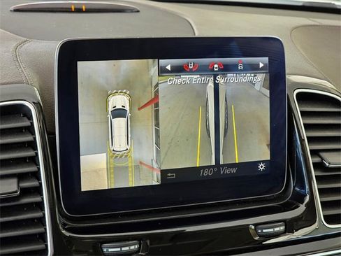 Used 2017 Mercedes-Benz GLS 450 4MATIC image 22