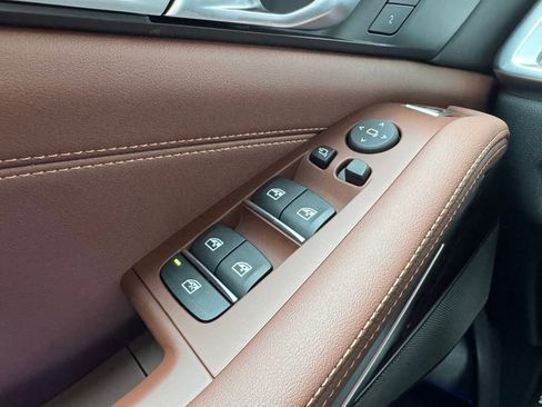 Used 2026 BMW X5 xDrive40i w/ Premium Package image 23