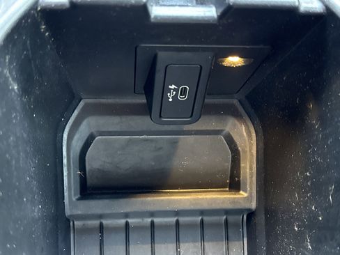 Used 2021 BMW X3 xDrive30i w/ Convenience Package image 34