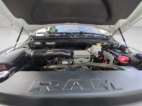 Used 2022 RAM 1500 Laramie AWD/4WD image 25