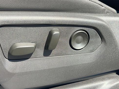 New 2026 GMC Sierra 1500 SLT w/ SLT Premium Plus Package image 13