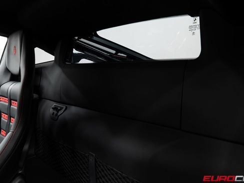 Used 2019 Ferrari 488 Pista Coupe RWD image 44