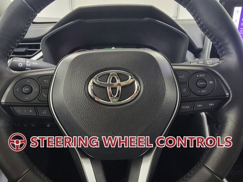 Certified 2025 Toyota RAV4 XLE w/ Convenience Package image 19