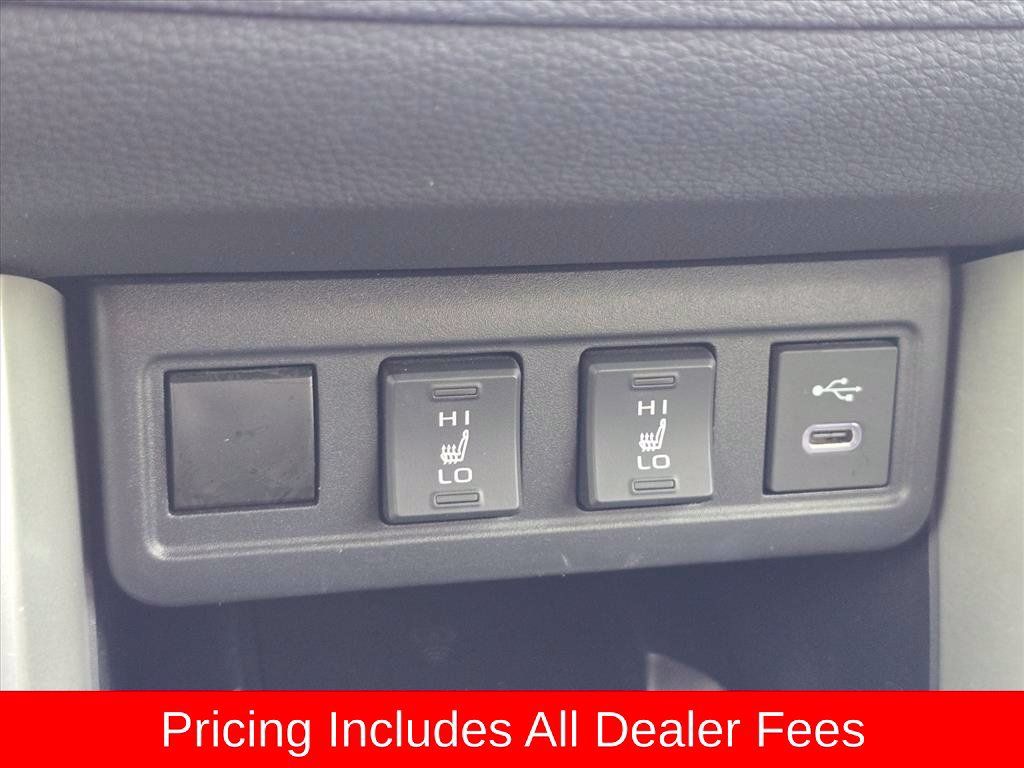 Used 2024 Toyota Corolla Cross XLE w/ Convenience Package AWD/4WD image 22