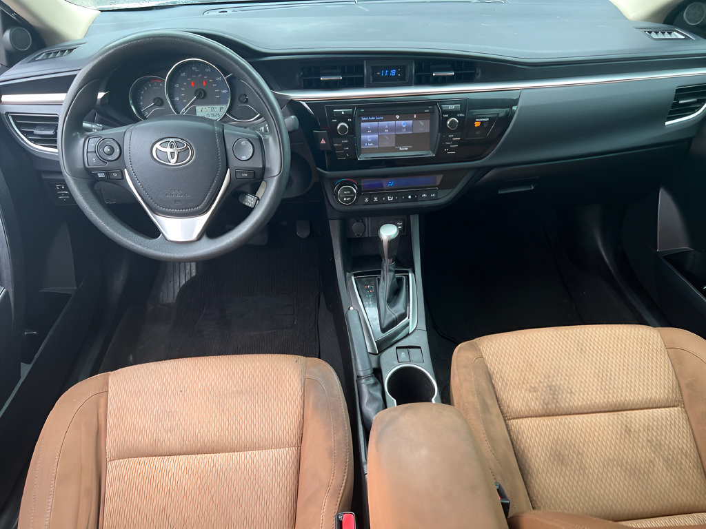 Used 2014 Toyota Corolla LE FWD image 17