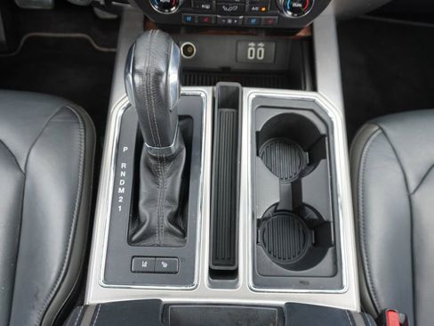 Certified 2020 Ford Edge Titanium FWD image 20