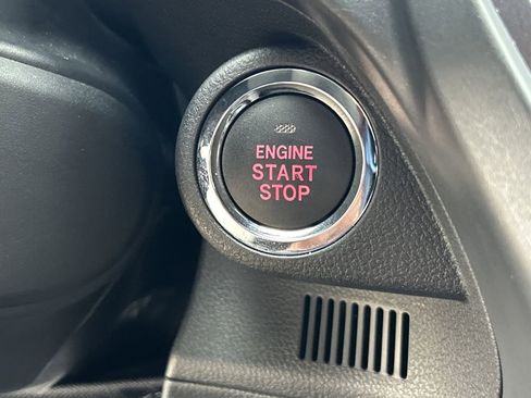 Certified 2025 Subaru Forester Limited image 29