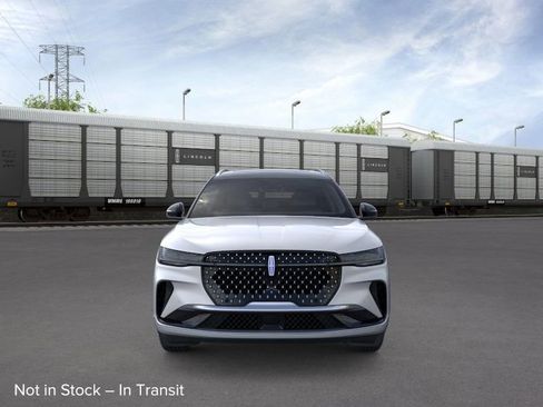 New 2026 Lincoln Nautilus Reserve image 28